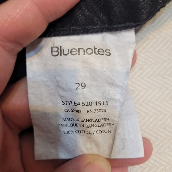 Bluenotes jean shorts in black - Picture 6 of 7